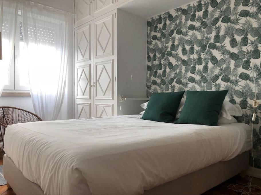 Charming Terrace Flat Center And Trendy Location *