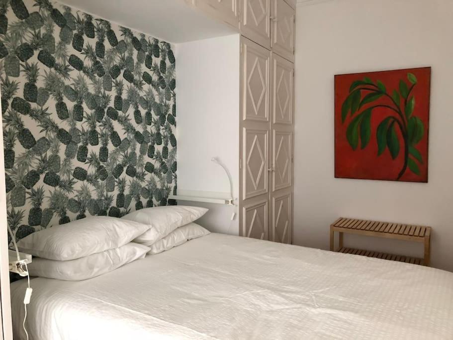 Charming Terrace Flat Center And Trendy Location Apartment