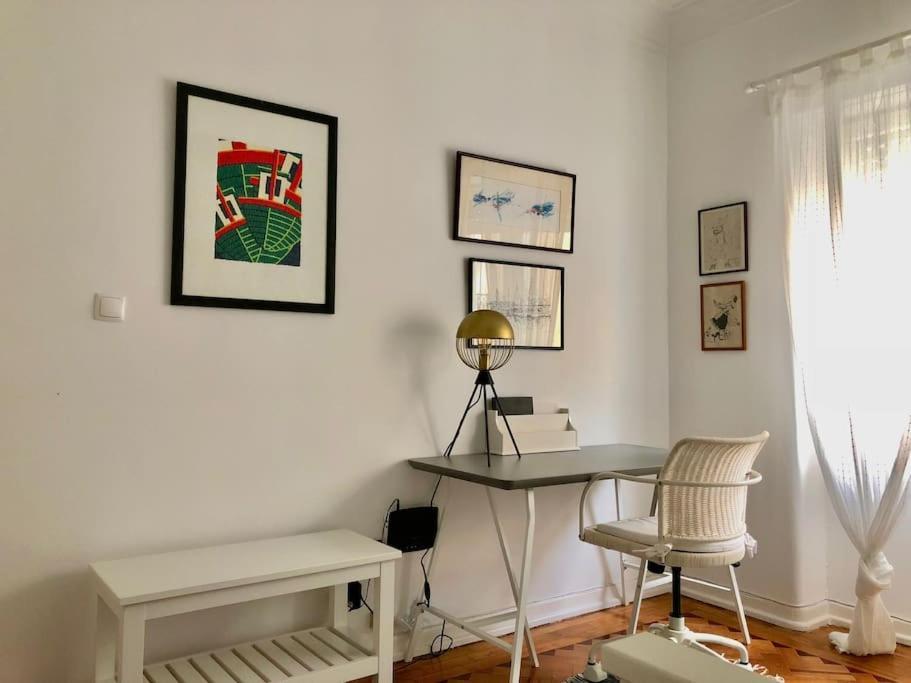 Charming Terrace Flat Center And Trendy Location Lisbon